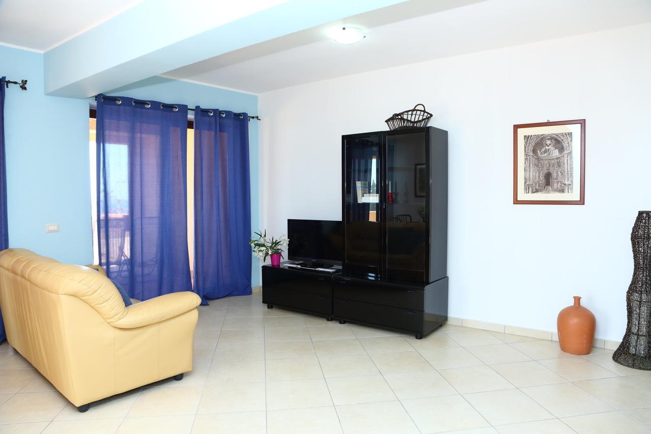 شقة Terrazze Ponente E Levante - By Vacation Service تْشيفالو المظهر الخارجي الصورة